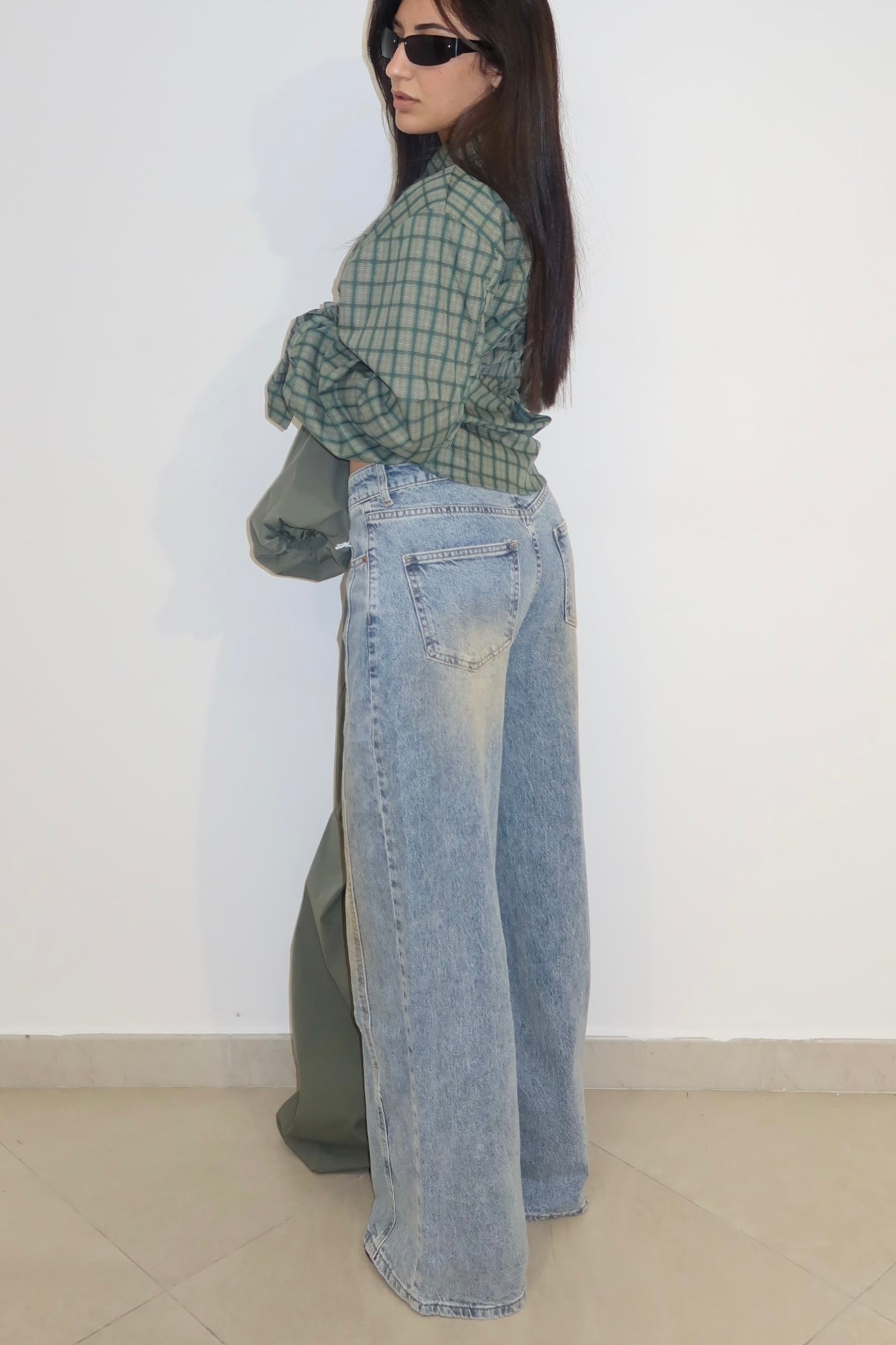 69b5a5570a344.jpg